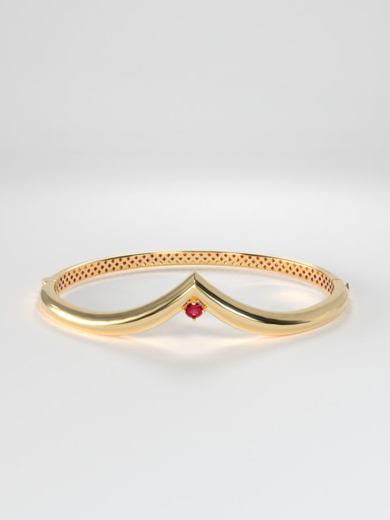 Crown Gold bracelet with ruby
